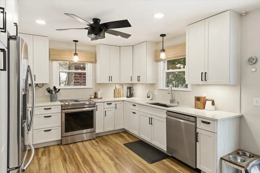 31 Greenbriar Drive, Essex, VT 05452 - #2