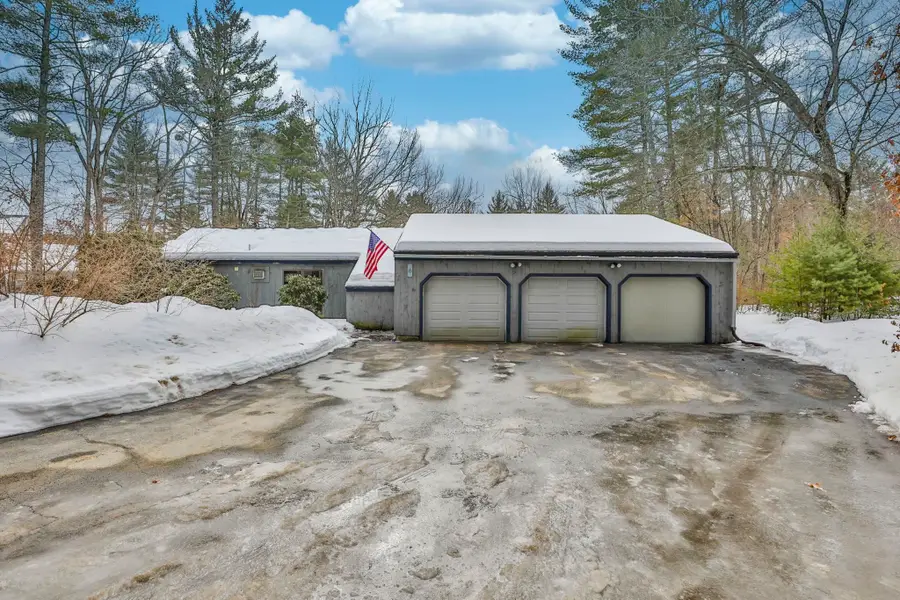 6 Skyline Drive, Brookline, NH 03033 - #3