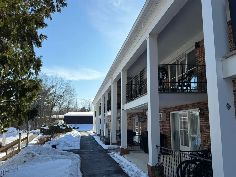 100 Kennedy Drive #74, South Burlington, VT 05403 - #3