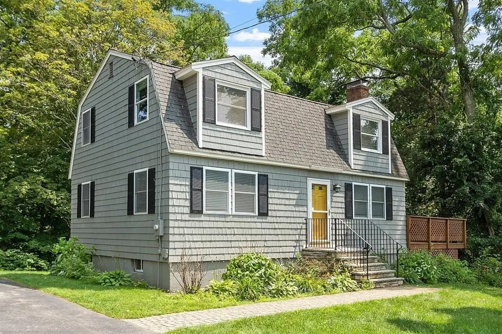 106 N Lowell Road, Windham, NH 03087 - #1