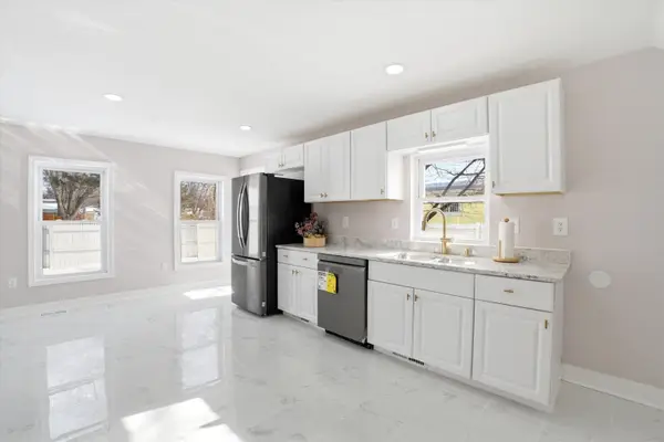 466 S Beech Street, Manchester, NH 03103