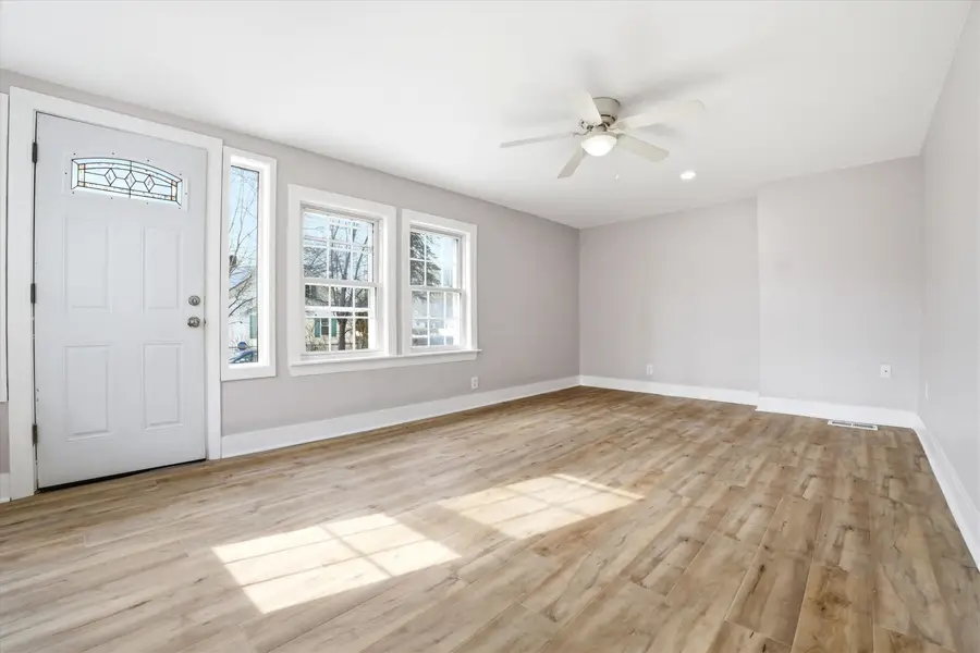 466 S Beech Street, Manchester, NH 03103 - #2