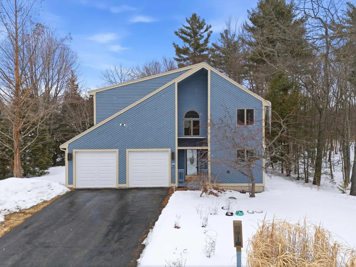 47 Drew Woods Drive, Derry, NH 03038 - #1