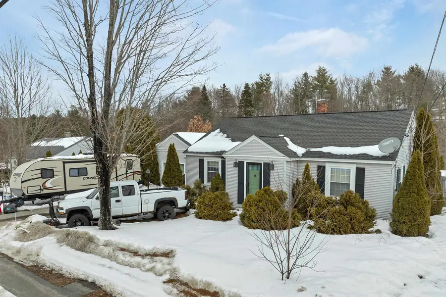 357 Pembroke Street, Pembroke, NH 03275 - #3