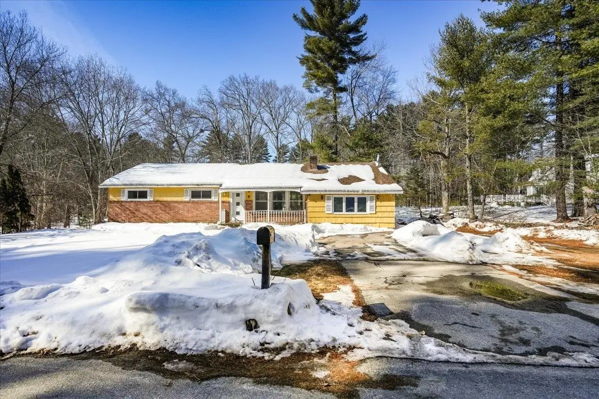 6 Hemlock Drive, Pelham, NH 03076 - #1