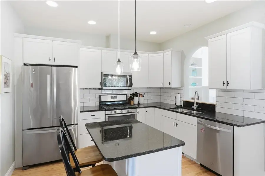 87 South Jefferson Road, South Burlington, VT 05403 - #3