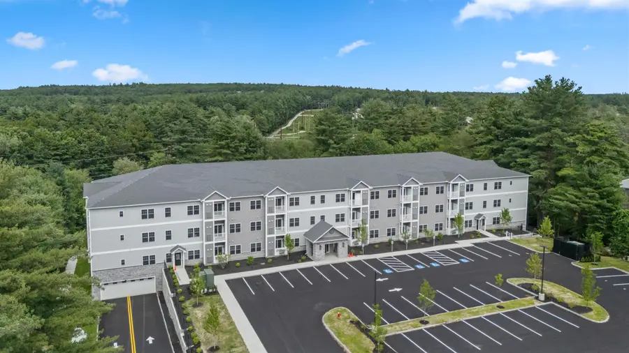 10100 S Willow Street #209, Manchester, NH 03103 - #2