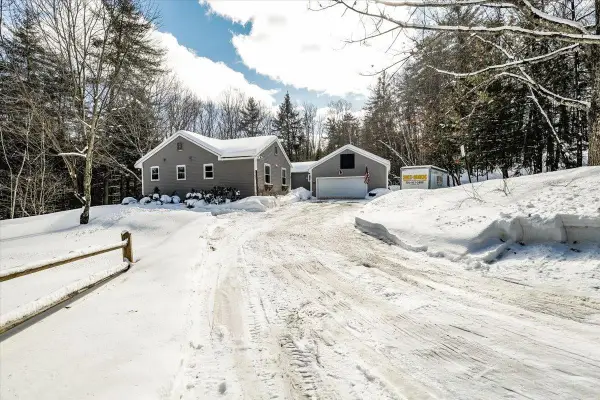 50 Christian Hill Road, Amherst, NH 03031