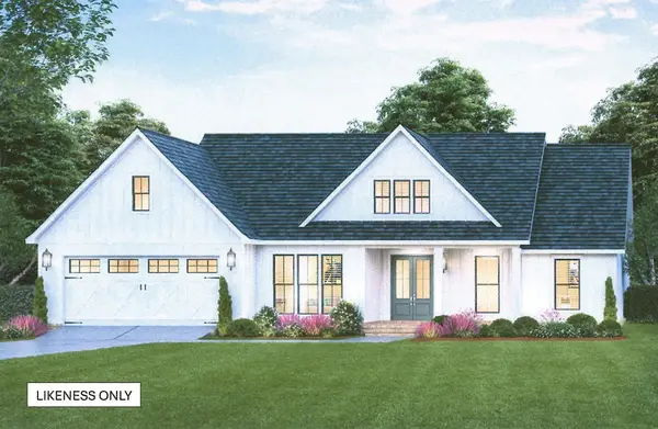 284 Leo's Lane, Georgia, VT 05478