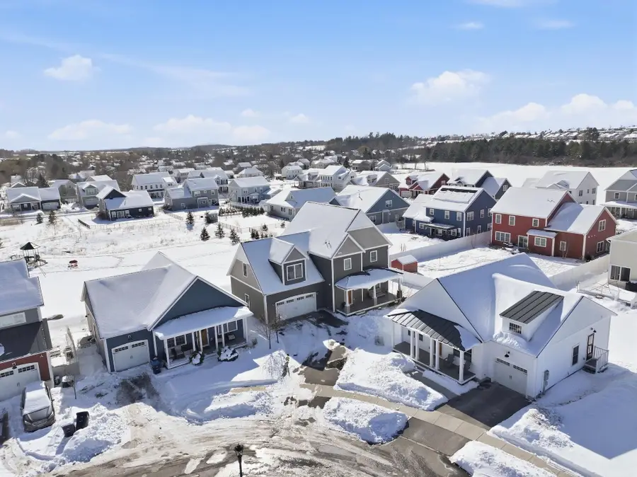 35 Fall Street, South Burlington, VT 05403 - #2