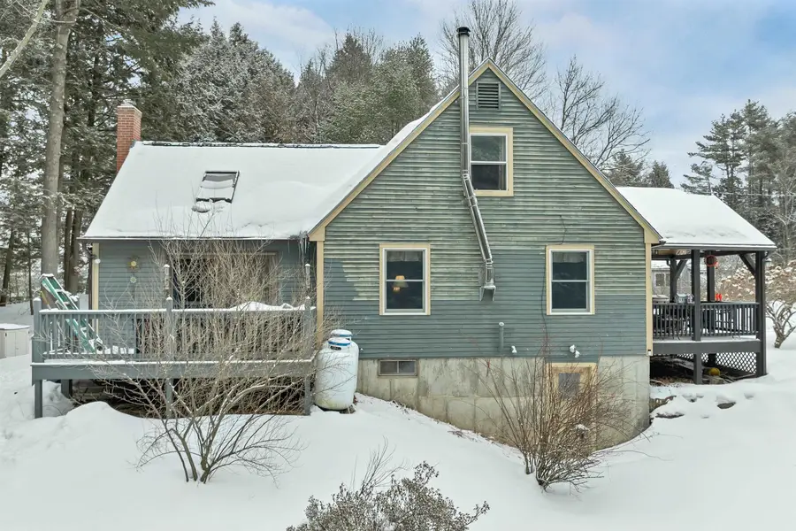 136 Lovering Avenue, Loudon, NH 03307 - #3