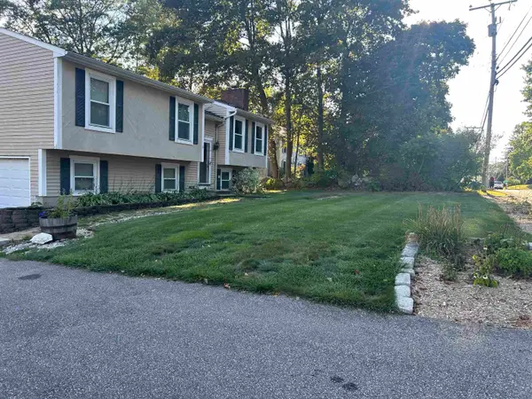 1409 wellington Road, Manchester, NH 03104