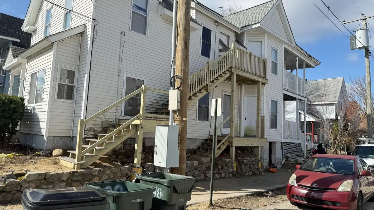 388 Belmont Street, Manchester, NH 03103 - #1