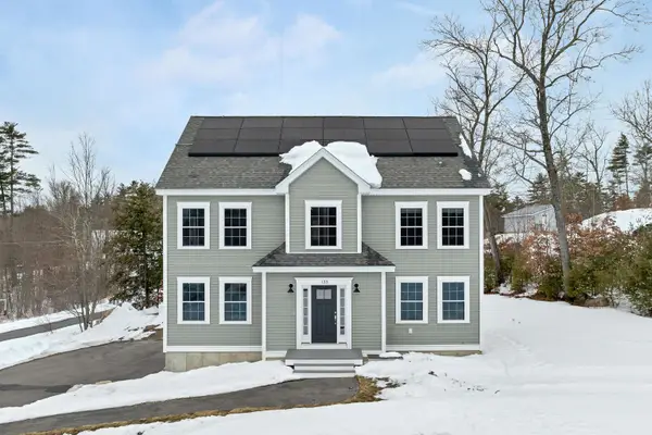 135 Smoke Street, Barrington, NH 03825