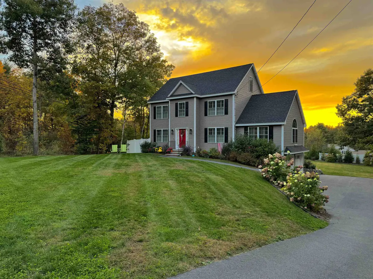 2 Chestnut Hill Drive, Sandown, NH 03873 - #1