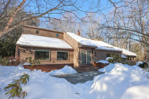 4 Windsor Boulevard, Londonderry, NH 03053