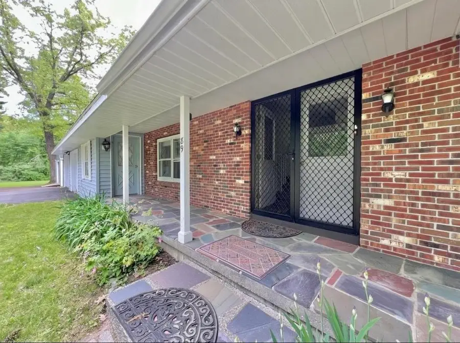 89 Butler Avenue, Hinsdale, NH 03451 - #3