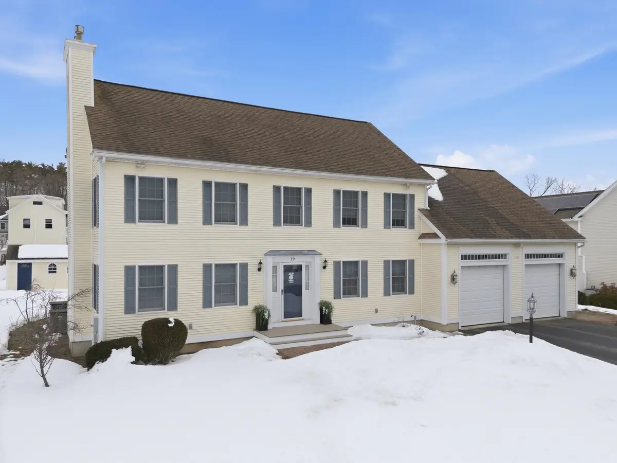 19 Viola Circle, Seabrook, NH 03874 - #1