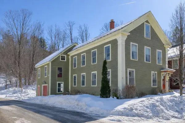 29 Pikes Falls Road, Jamaica, VT 05343