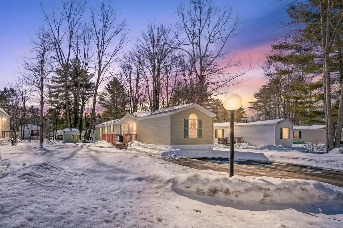 117 Colonial Village, Somersworth, NH 03878 - #1