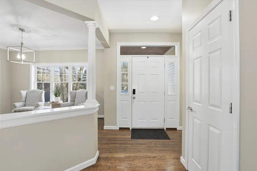 29 Hancock Drive, Bedford, NH 03110 - #3