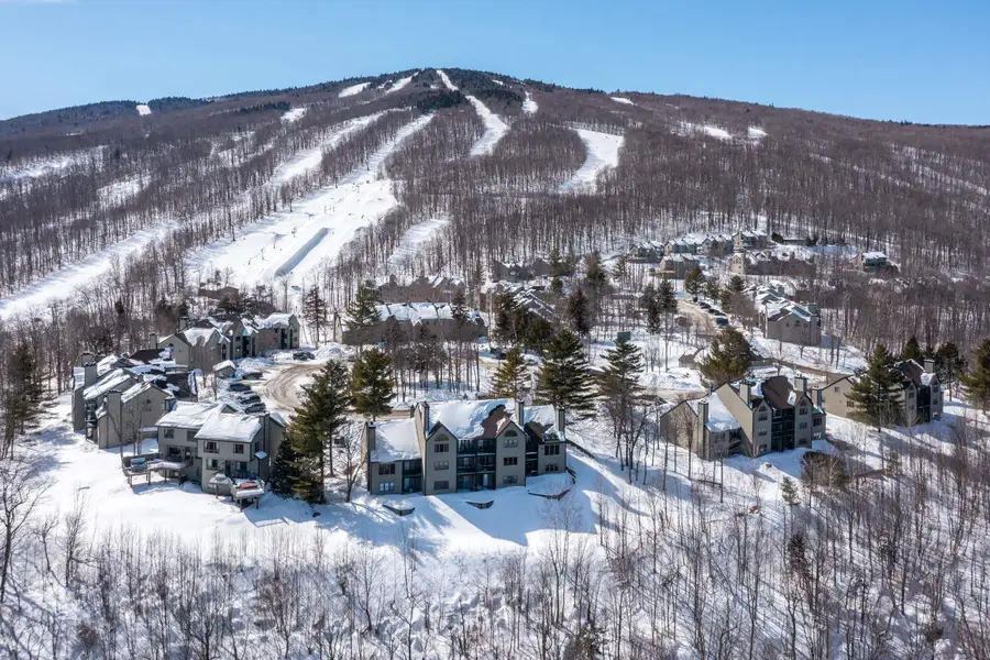 35 White Loop #B101, Ludlow, VT 05149 - #2