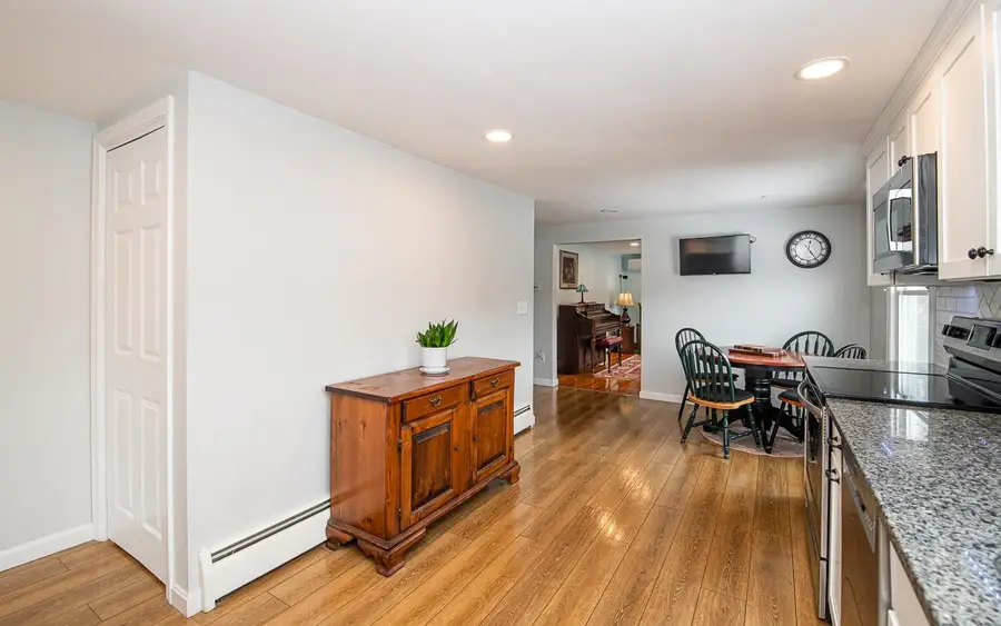 169 Central Street, Hudson, NH 03051 - #3