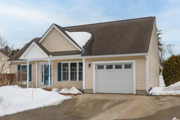 9 Westchester Court, Hudson, NH 03051