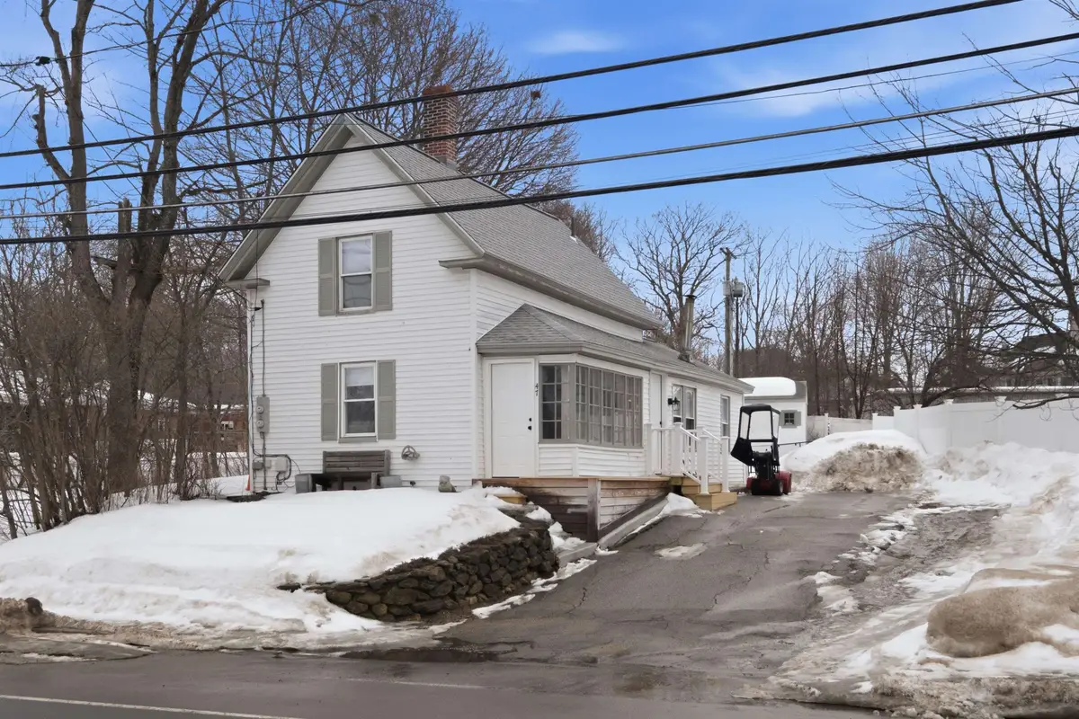 47 Carroll Street, Pittsfield, NH 03263 - #1