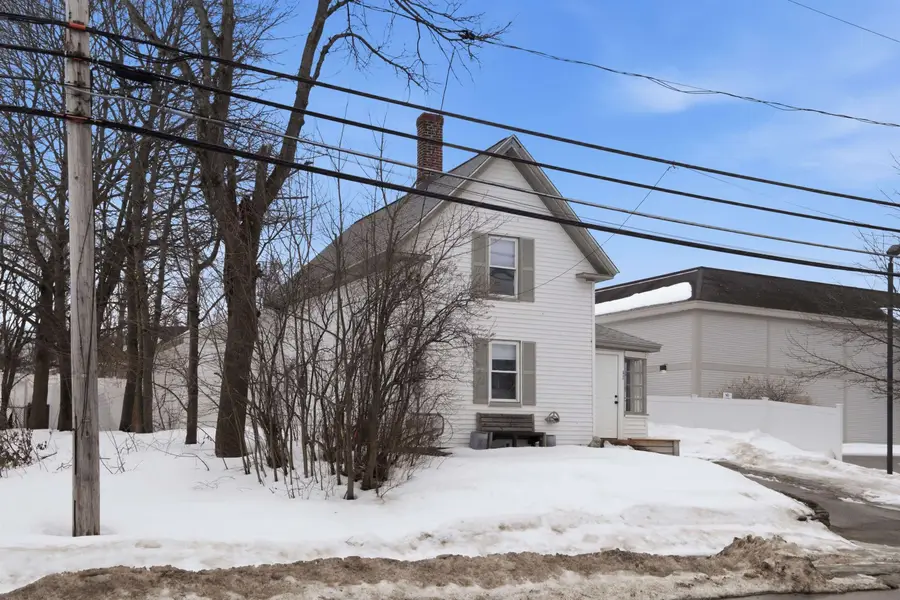 47 Carroll Street, Pittsfield, NH 03263 - #3