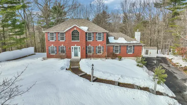 9 Quarry Road, Hooksett, NH 03106