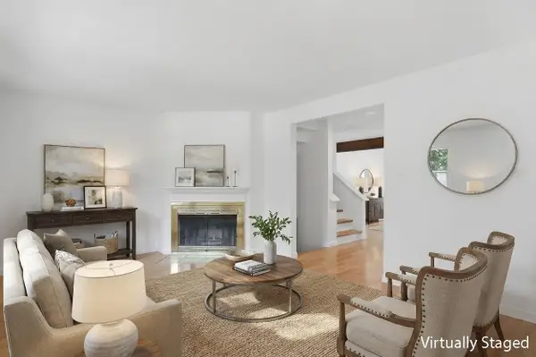 45 Stacey Circle, Windham, NH 03087