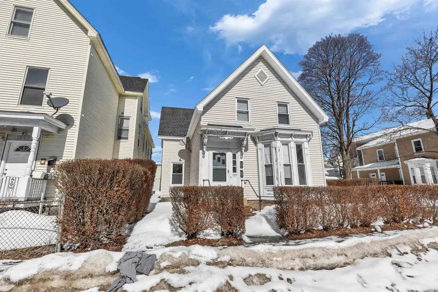 326 Lake Avenue, Manchester, NH 03103 - #2