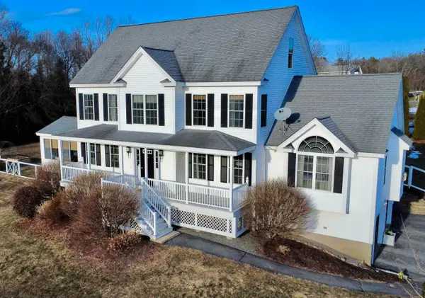 45 Currier Road, Pelham, NH 03076