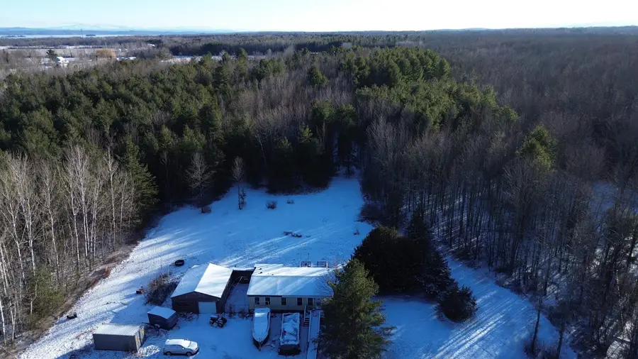 83 Hyde Road, Grand Isle, VT 05458 - #2