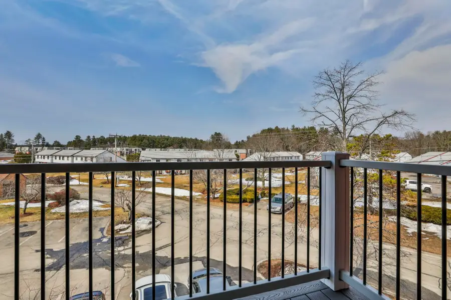 1133 Blackstone Drive, Nashua, NH 03063 - #3