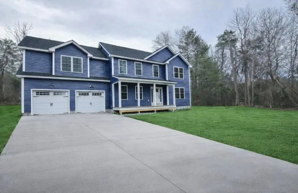 19 Mammoth Road, Hooksett, NH 03106 - #1