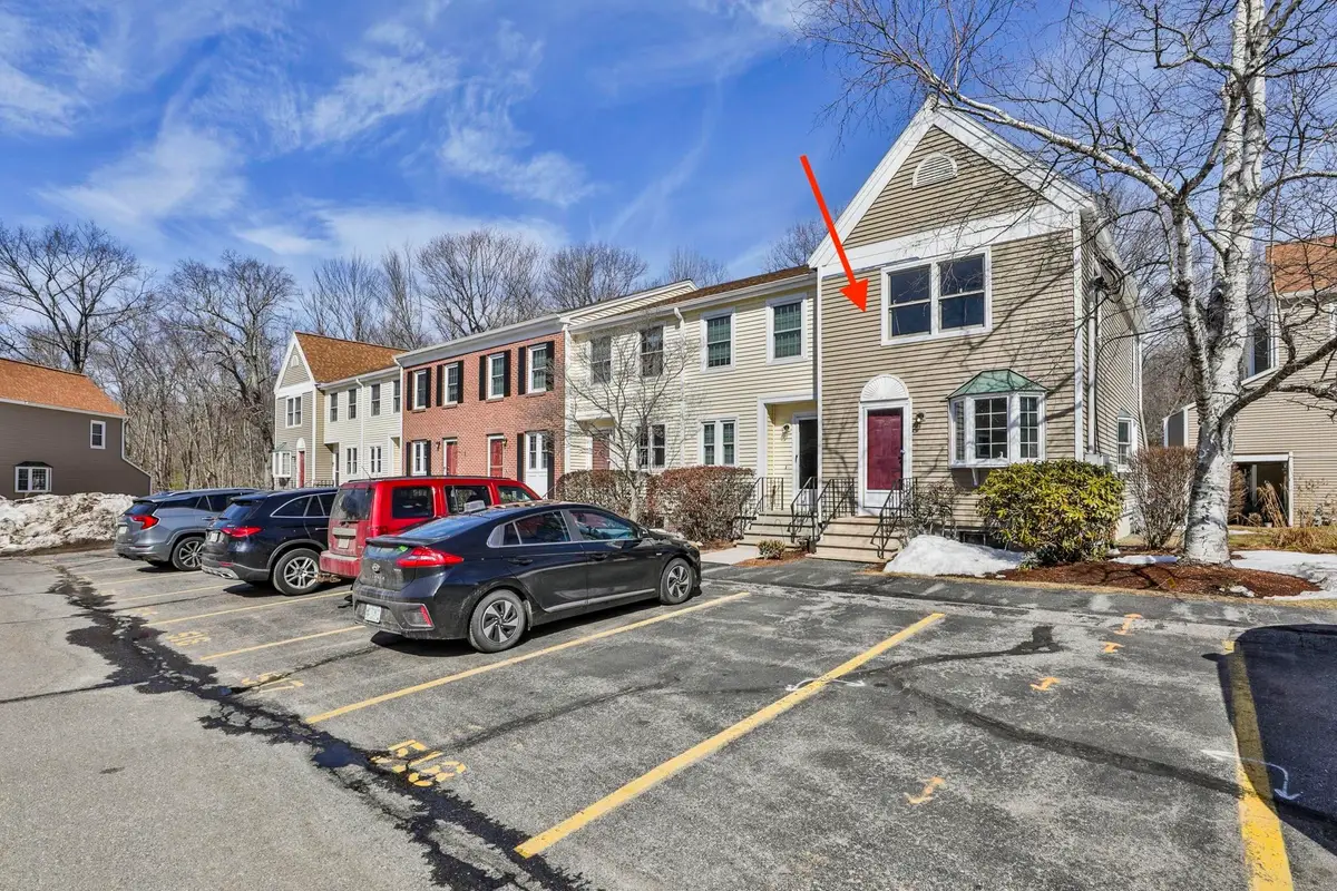 518 Fox Hollow Way, Manchester, NH 03104 - #1