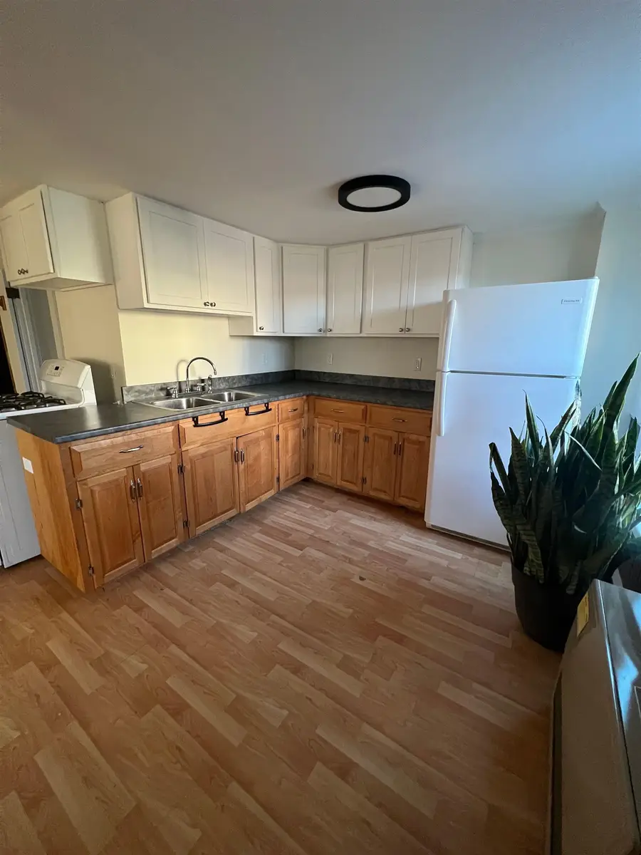 7 Light Street, Lebanon, NH 03766 - #3