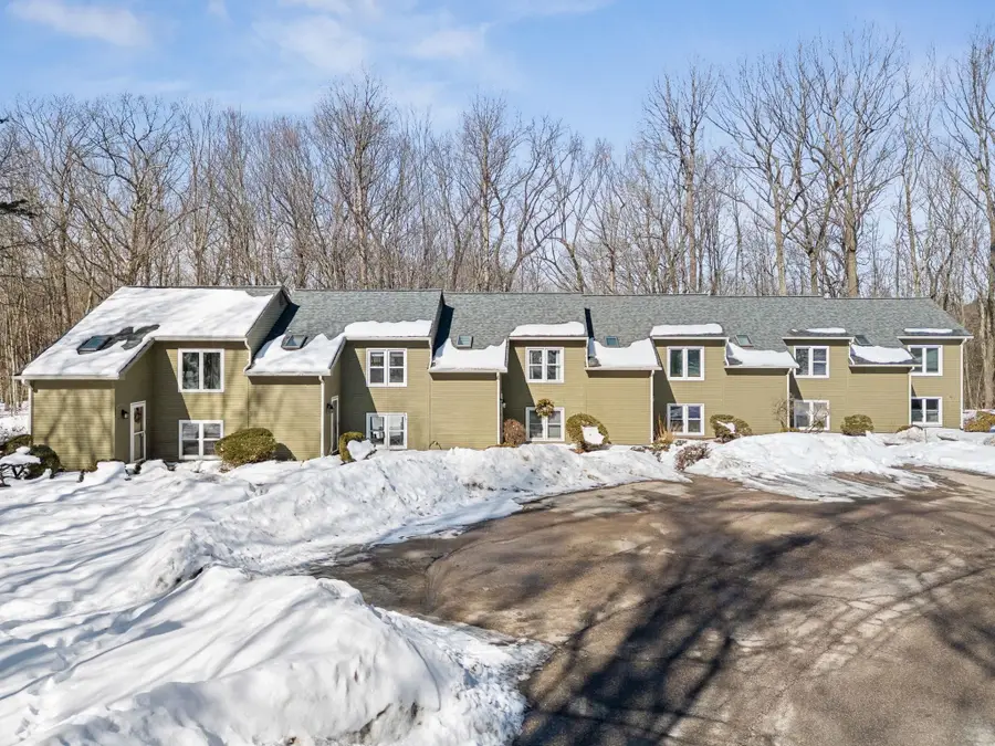 440 Oak Circle #5, Colchester, VT 05446 - #3