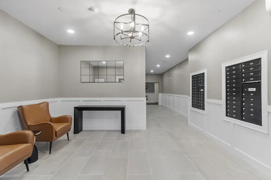 10100 S Willow Street #212, Manchester, NH 03103 - #2