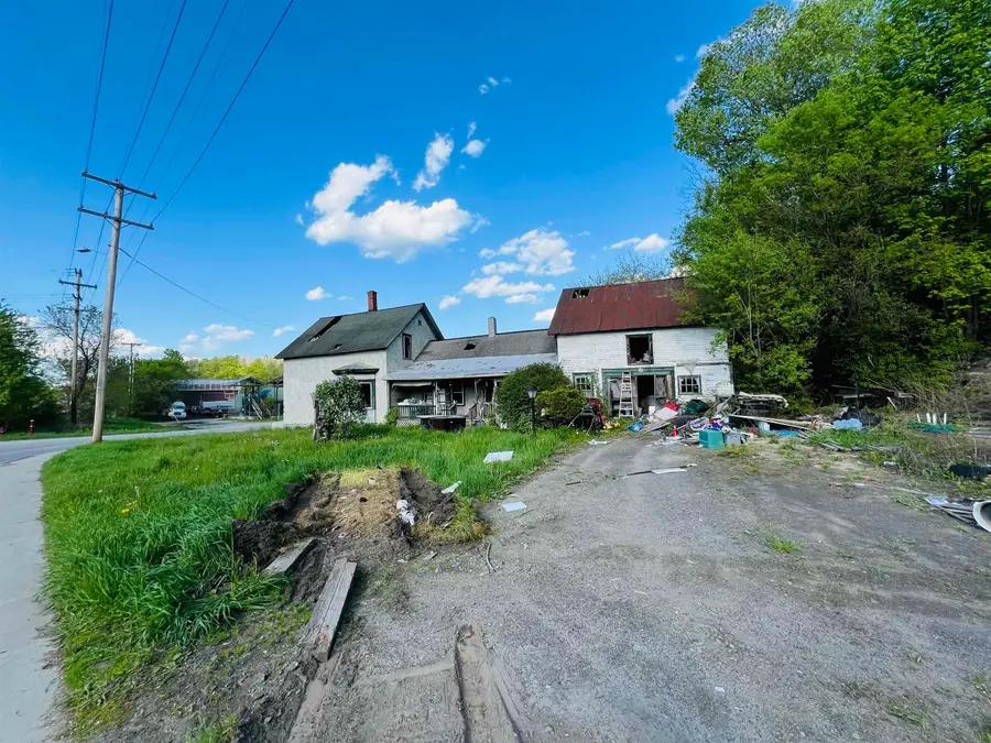 6 Raymond Street, Lyndonville, VT 05851 - #3