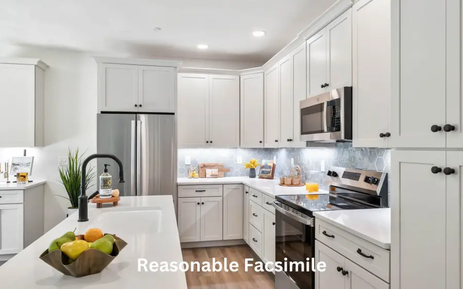 3C Dearborn Circle, Goffstown, NH 03045 - #3