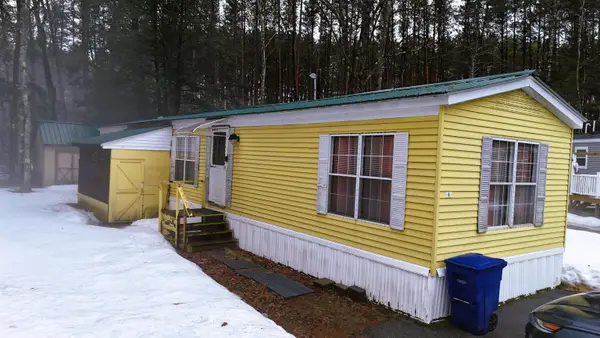 8 Cardinal Circle, Keene, NH 03431