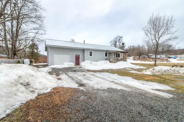 410 Water Street, Albany, VT 05820