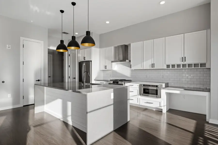 51 Elm Street #302, Laconia, NH 03246 - #3