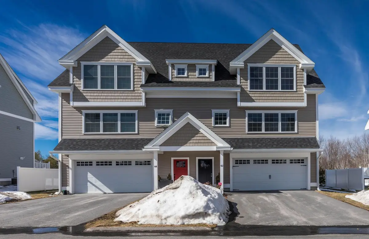 42 Green Road, Newmarket, NH 03857 - #1