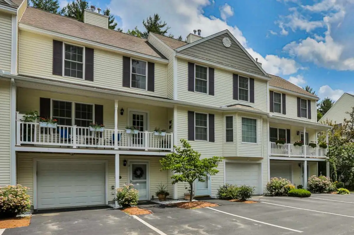 13 Mulberry Lane, Amherst, NH 03031 - #1