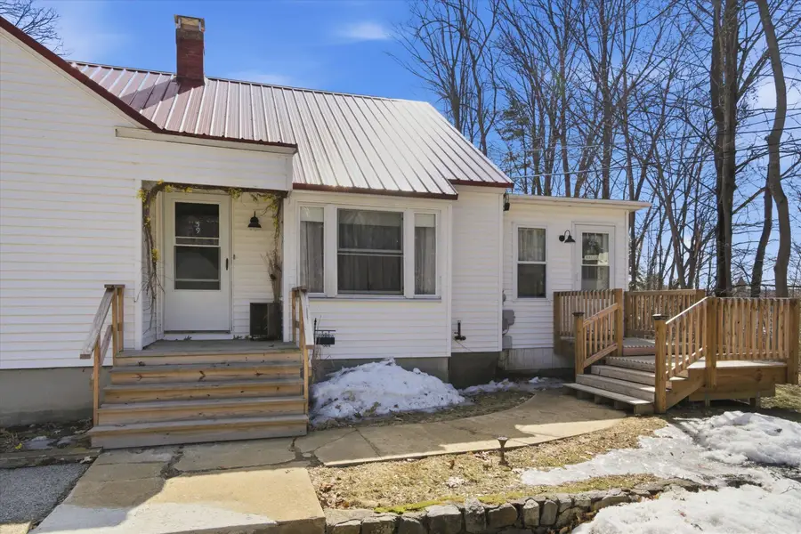 59 Woodland Avenue, Laconia, NH 03246 - #3