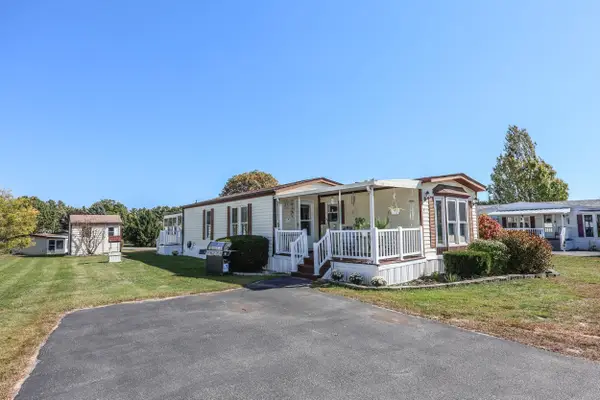 5 Monadnock Drive, Rochester, NH 03867